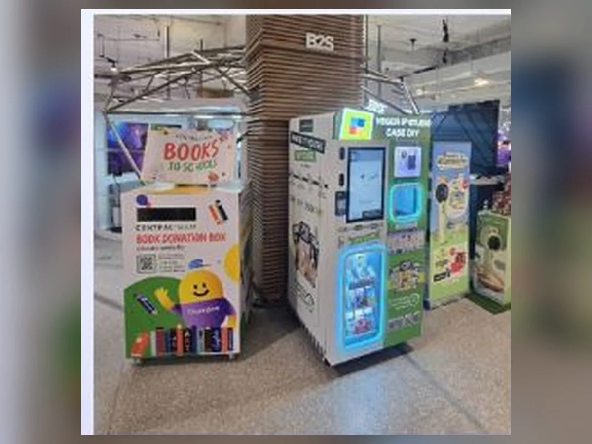 VEGER Electronics (Thailand) DIY machine at CENTRAL WORLD