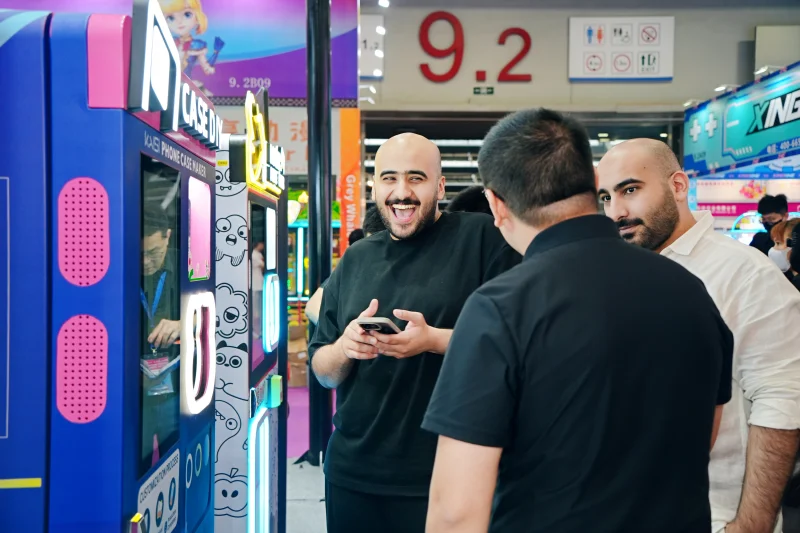 GOBEAR Vending Machine Exhibition